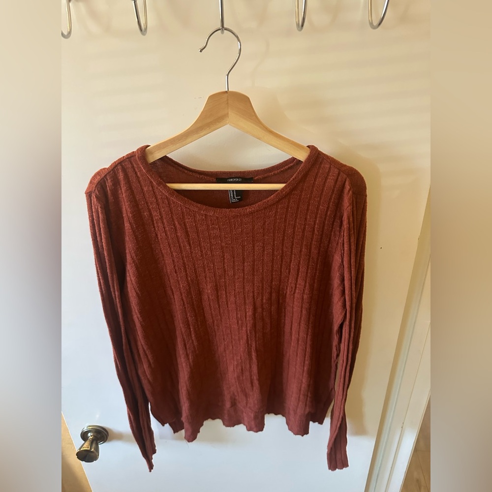 Forever 21 Rust Ribbed Sweatshirt - Picture 2 of 4